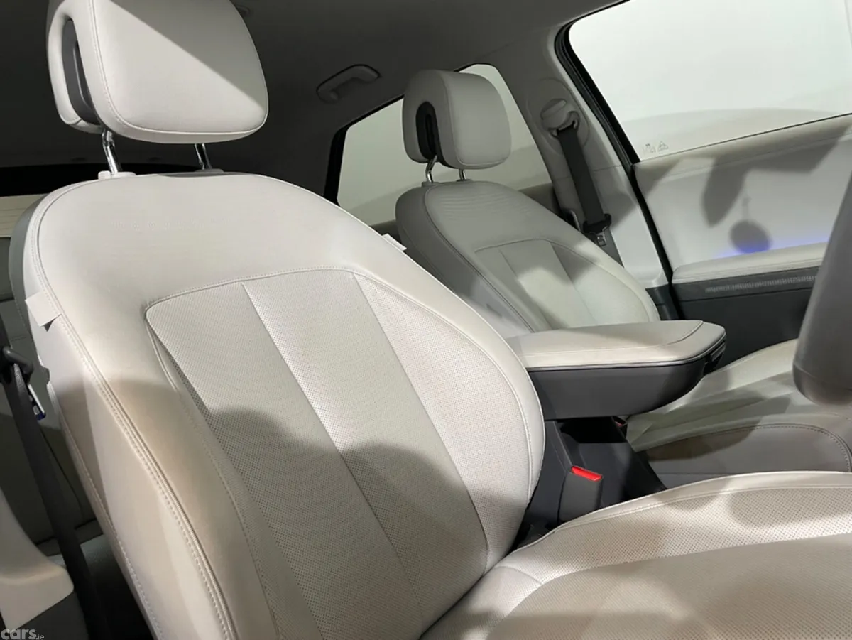 Hyundai IONIQ 5 MPV, Electric, 2023, Black