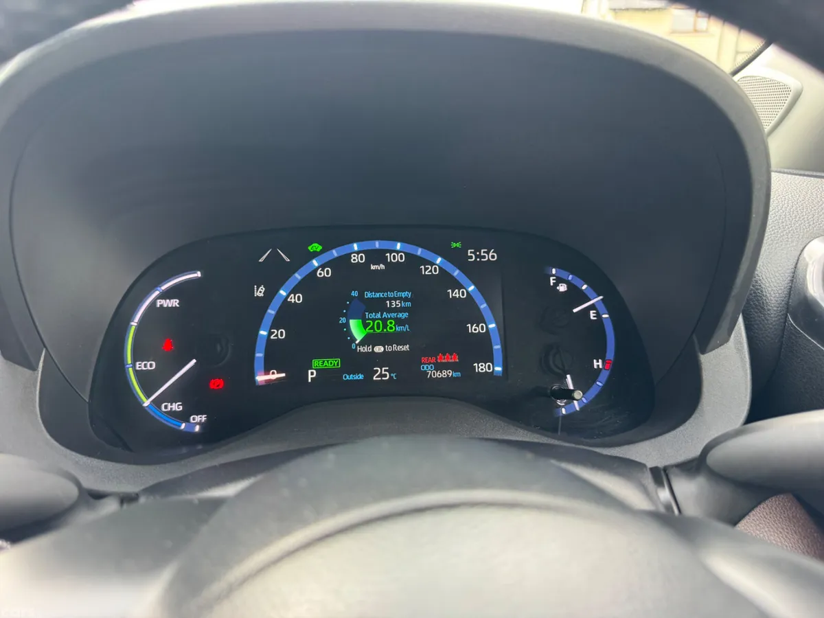 Toyota Yaris Cross SUV, Petrol Hybrid, 2021, White
