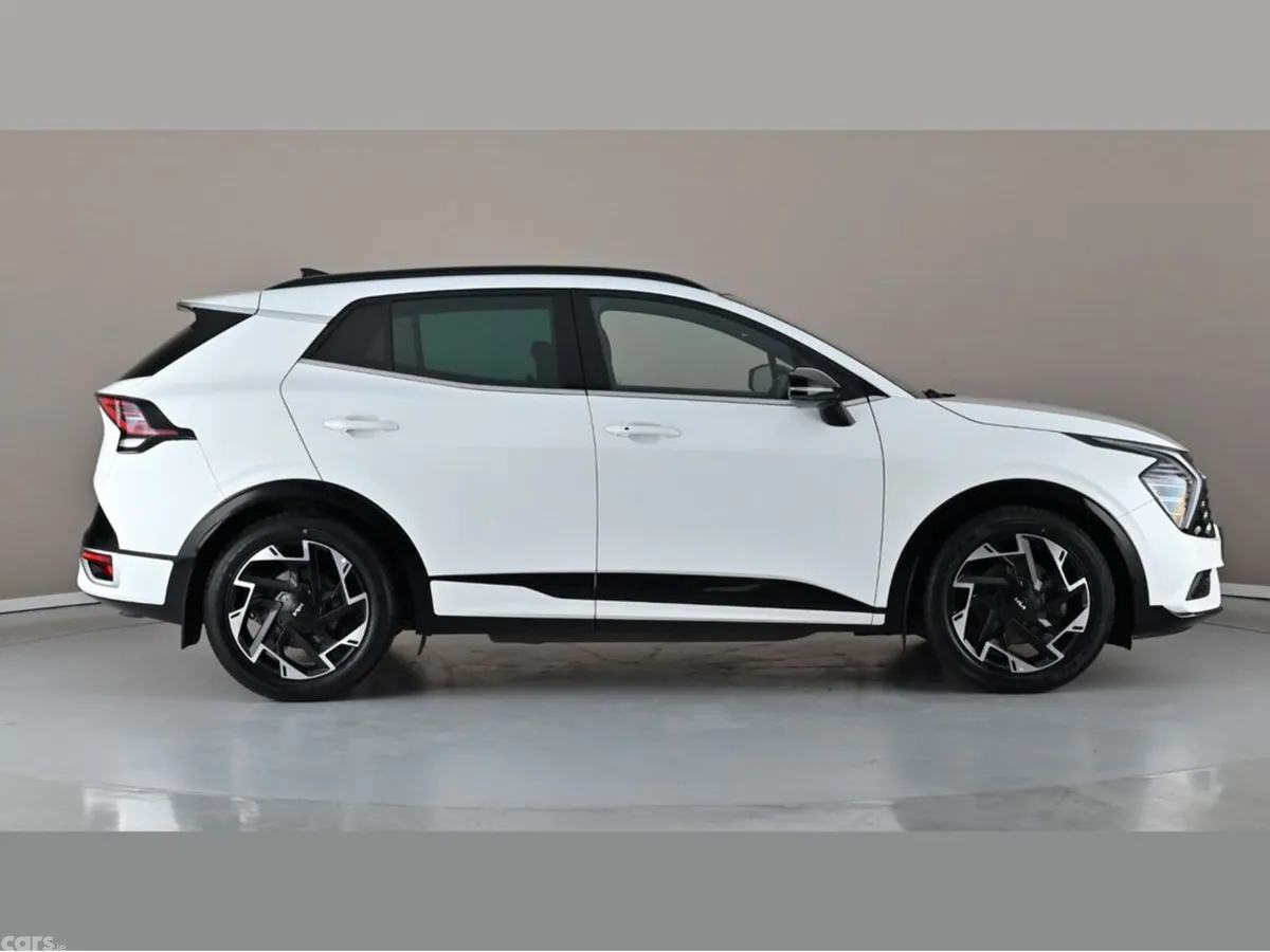 Kia Sportage SUV, Diesel, 2022, White