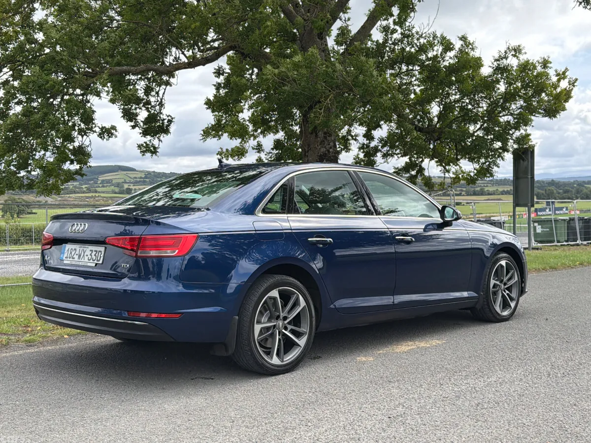 Audi A4 Saloon, Diesel, 2018, Blue