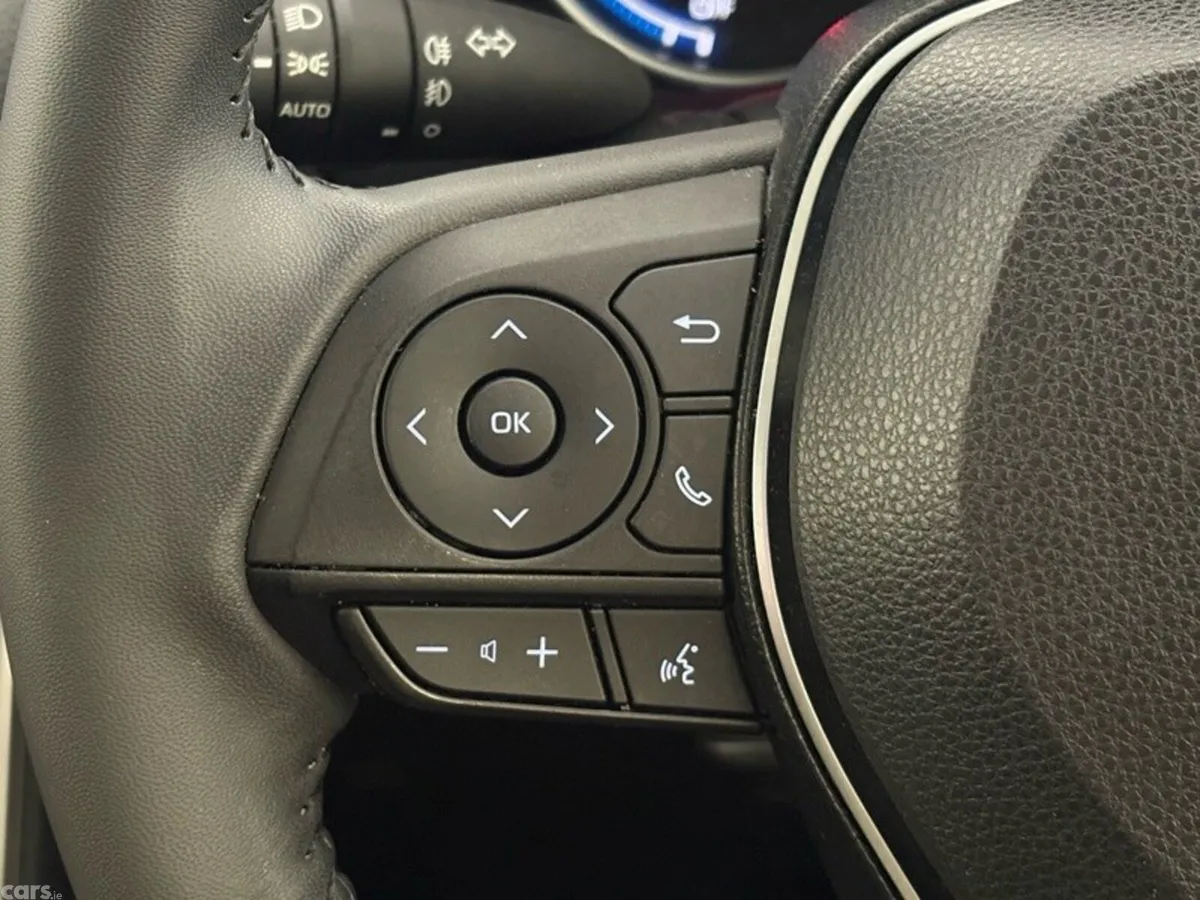 Toyota RAV4 SUV, Petrol Hybrid, 2024, Red
