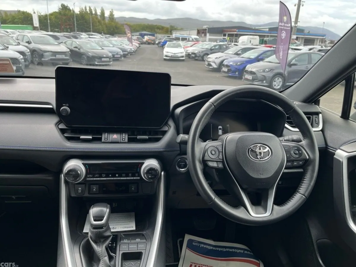 Toyota RAV4 SUV, Petrol Hybrid, 2023, Grey