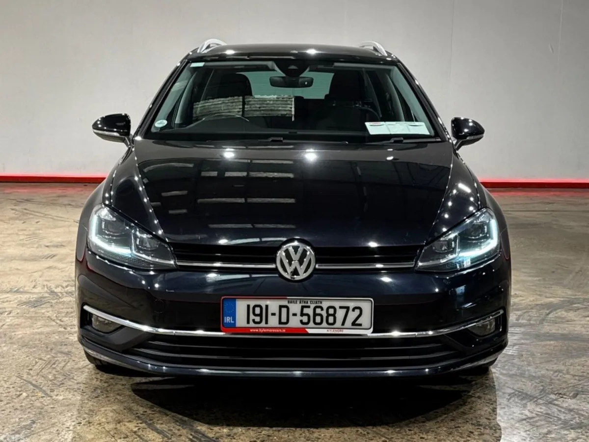 Volkswagen Golf Estate, Petrol, 2019, Black