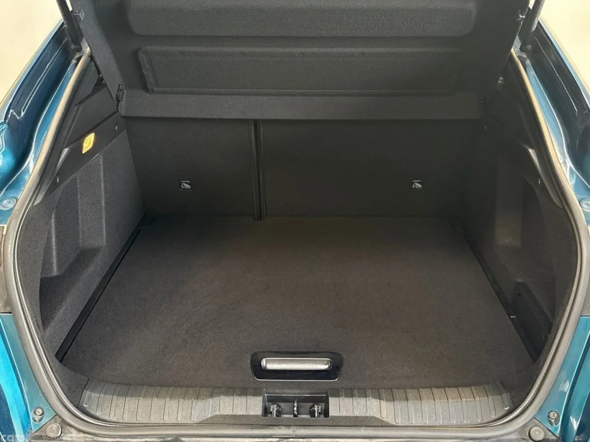 Renault Arkana Hatchback, Petrol Hybrid, 2022, Blue