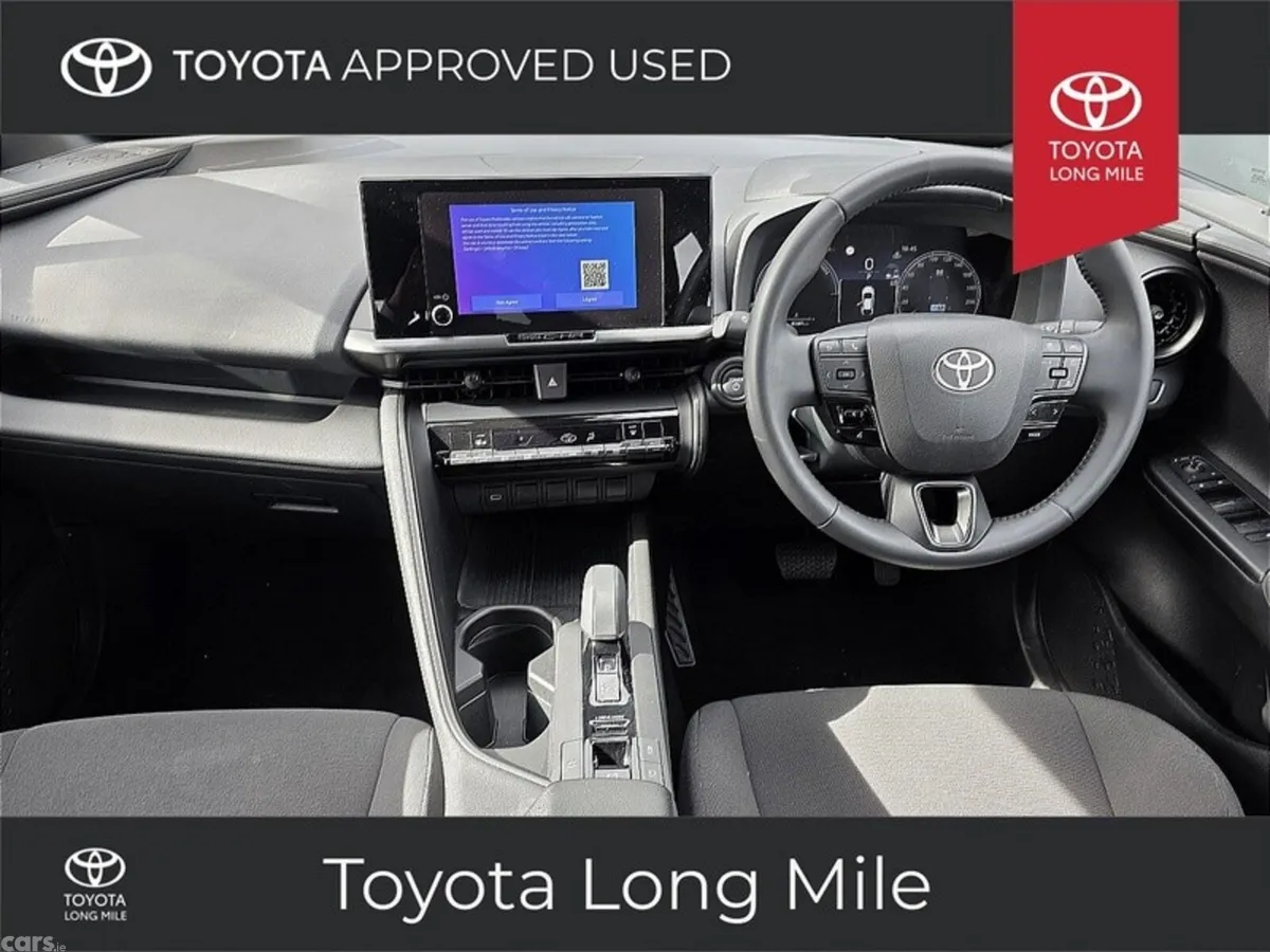 Toyota C-HR SUV, Petrol Hybrid, 2024, White