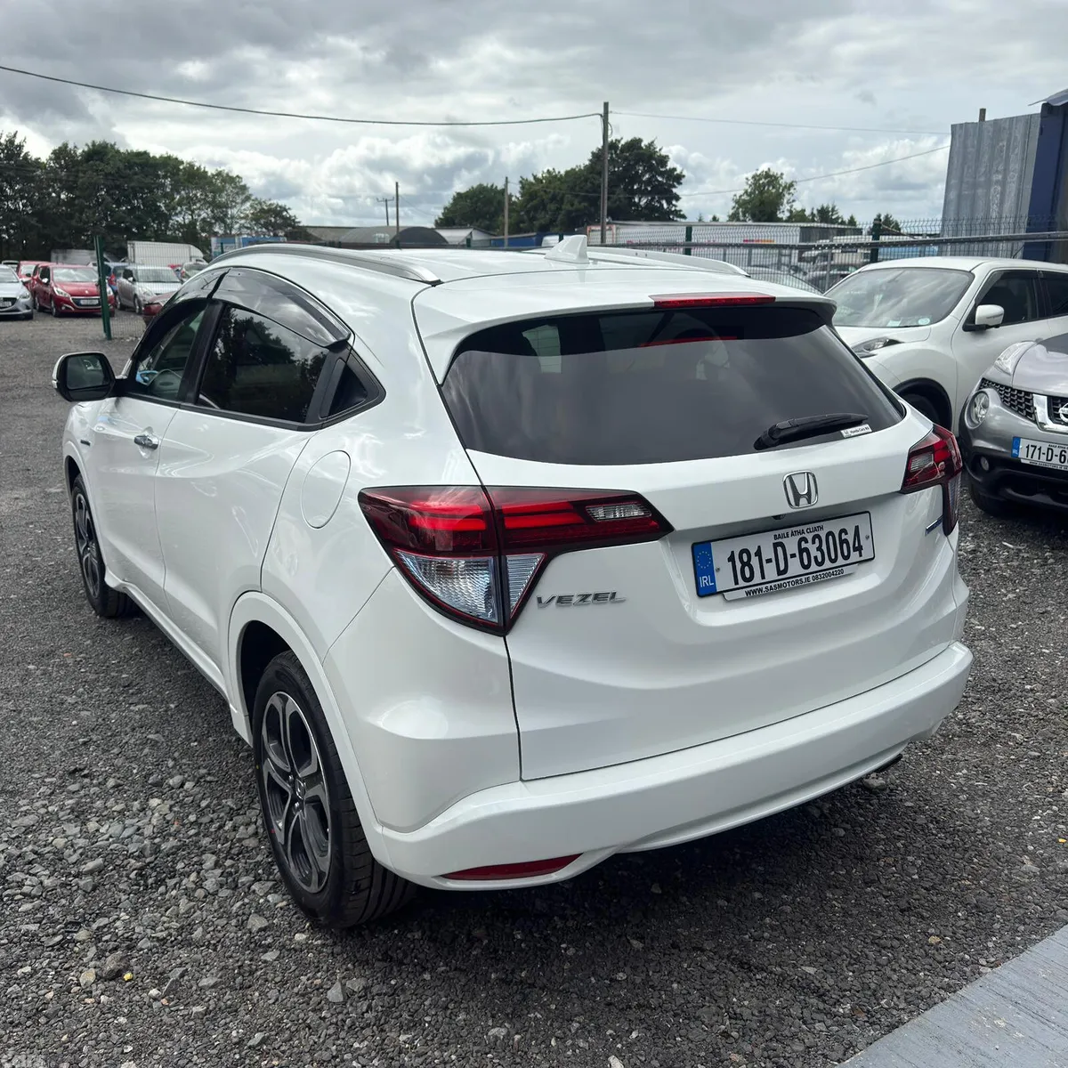 Honda Vezel Estate, Petrol Hybrid, 2018, White