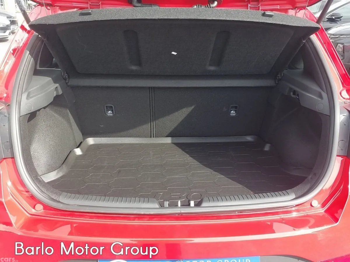 Hyundai i30 Hatchback, Petrol, 2026, Red