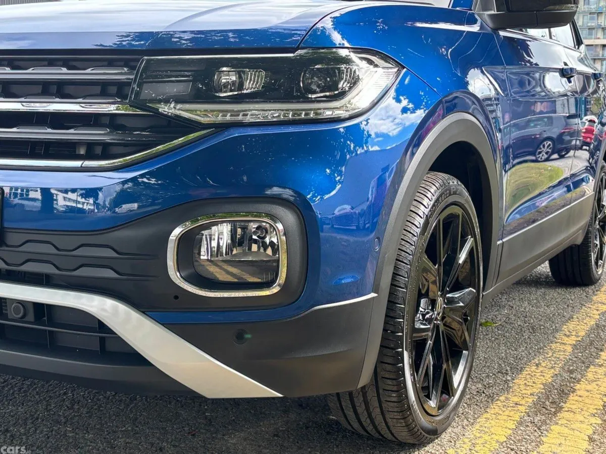 Volkswagen T-Cross SUV, Petrol, 2023, Blue
