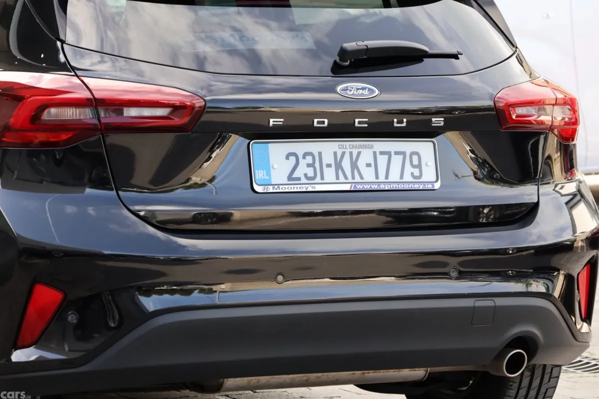 Ford Focus Hatchback, Petrol, 2023, Black
