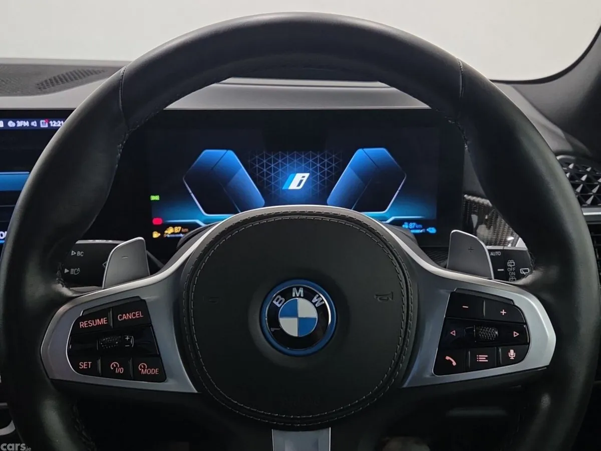 BMW X5 SUV, Petrol Plug-in Hybrid, 2023, Black