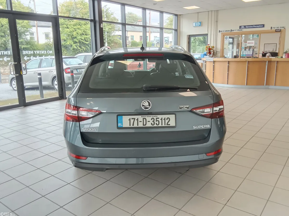 Skoda Superb Estate, Diesel, 2017, Grey