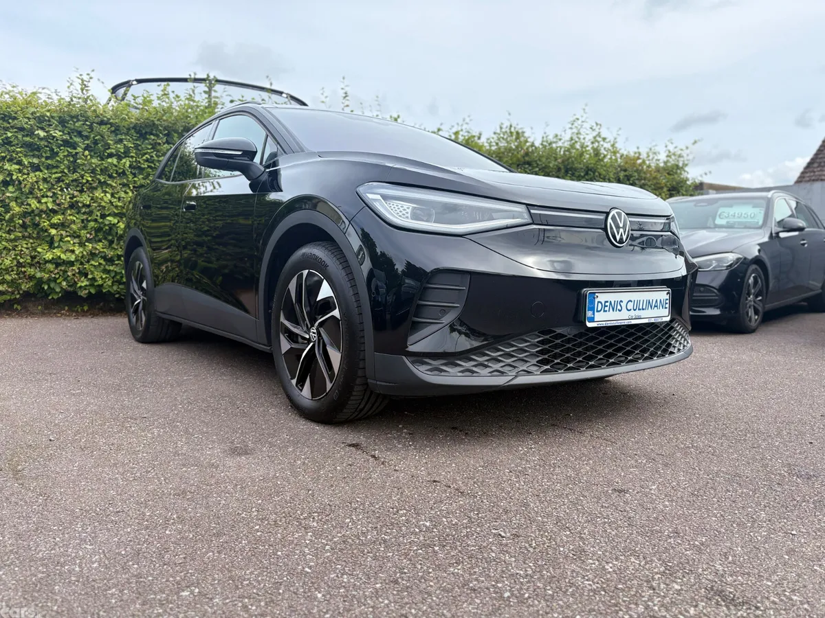 Volkswagen ID.4 SUV, Electric, 2025, Black