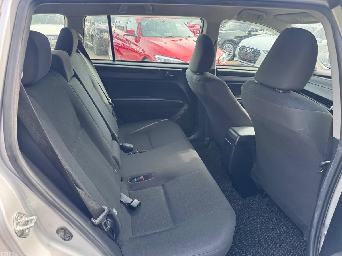 Toyota Corolla Estate, Petrol Hybrid, 2021, Silver