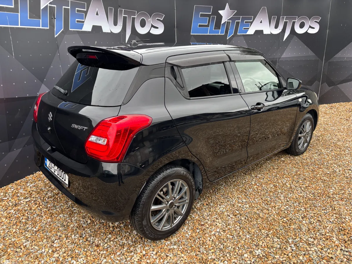 Suzuki Swift Hatchback, Petrol, 2020, Black