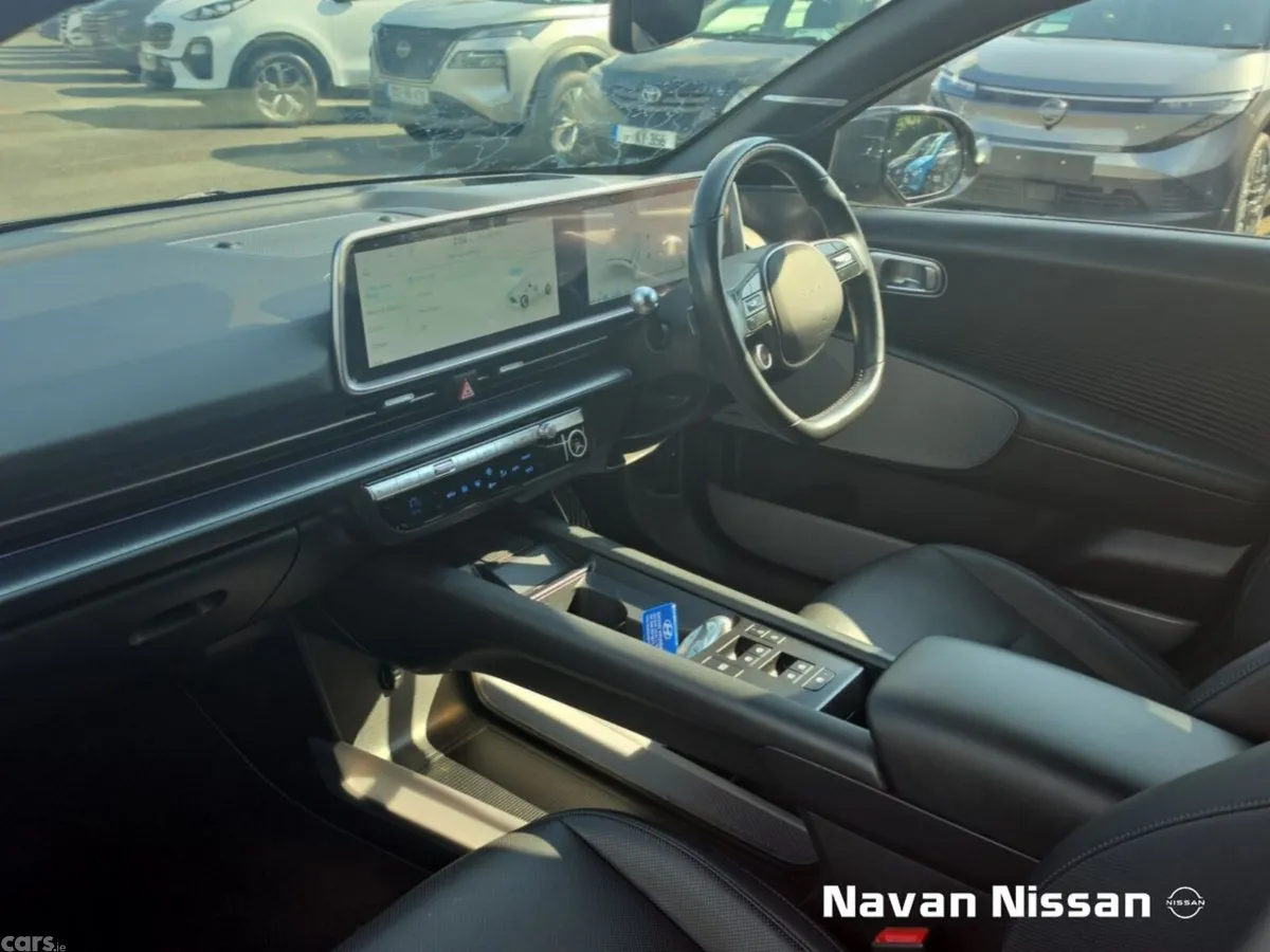 Hyundai IONIQ 6 Saloon, Electric, 2023, Green