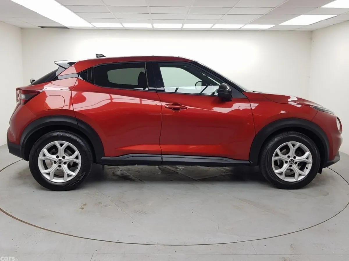 Nissan Juke SUV, Petrol, 2022, Red