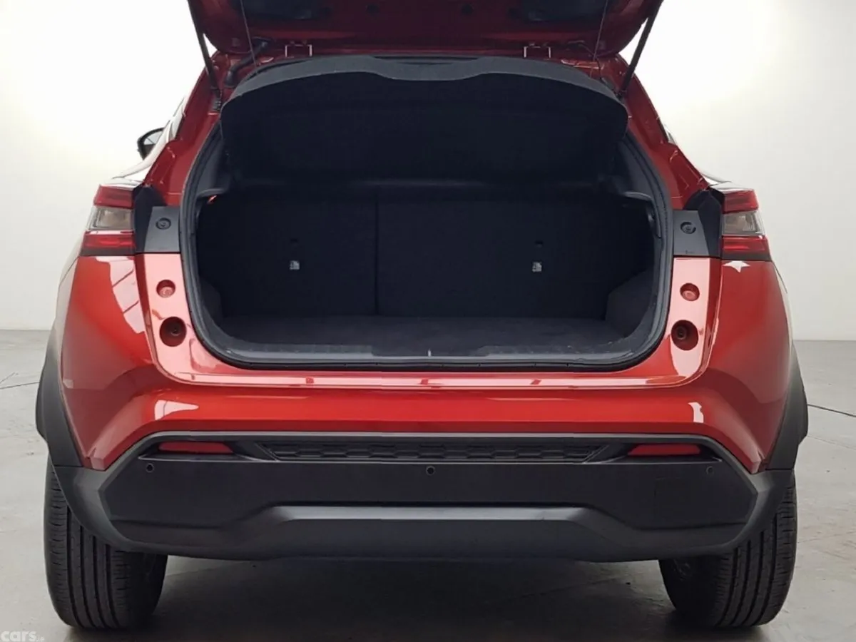 Nissan Juke SUV, Petrol, 2022, Red