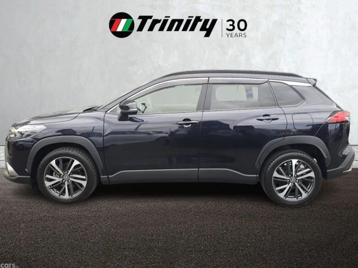 Toyota Corolla Cross SUV, Petrol Hybrid, 2022, Black