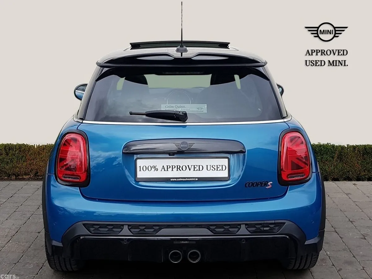 Mini Cooper Hatchback, Petrol, 2022, Blue