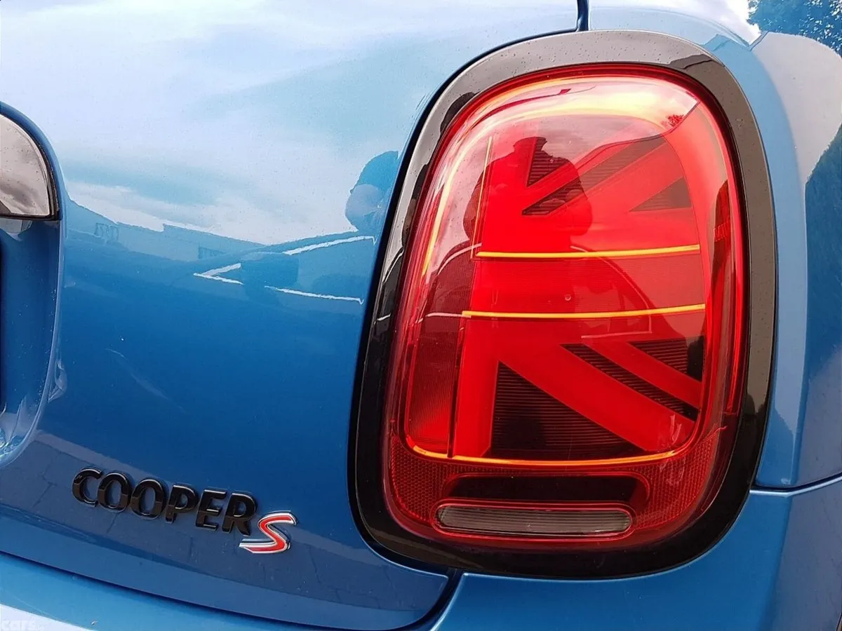 Mini Cooper Hatchback, Petrol, 2022, Blue