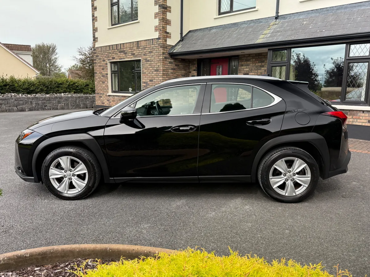 Lexus UX SUV, Petrol Hybrid, 2020, Black