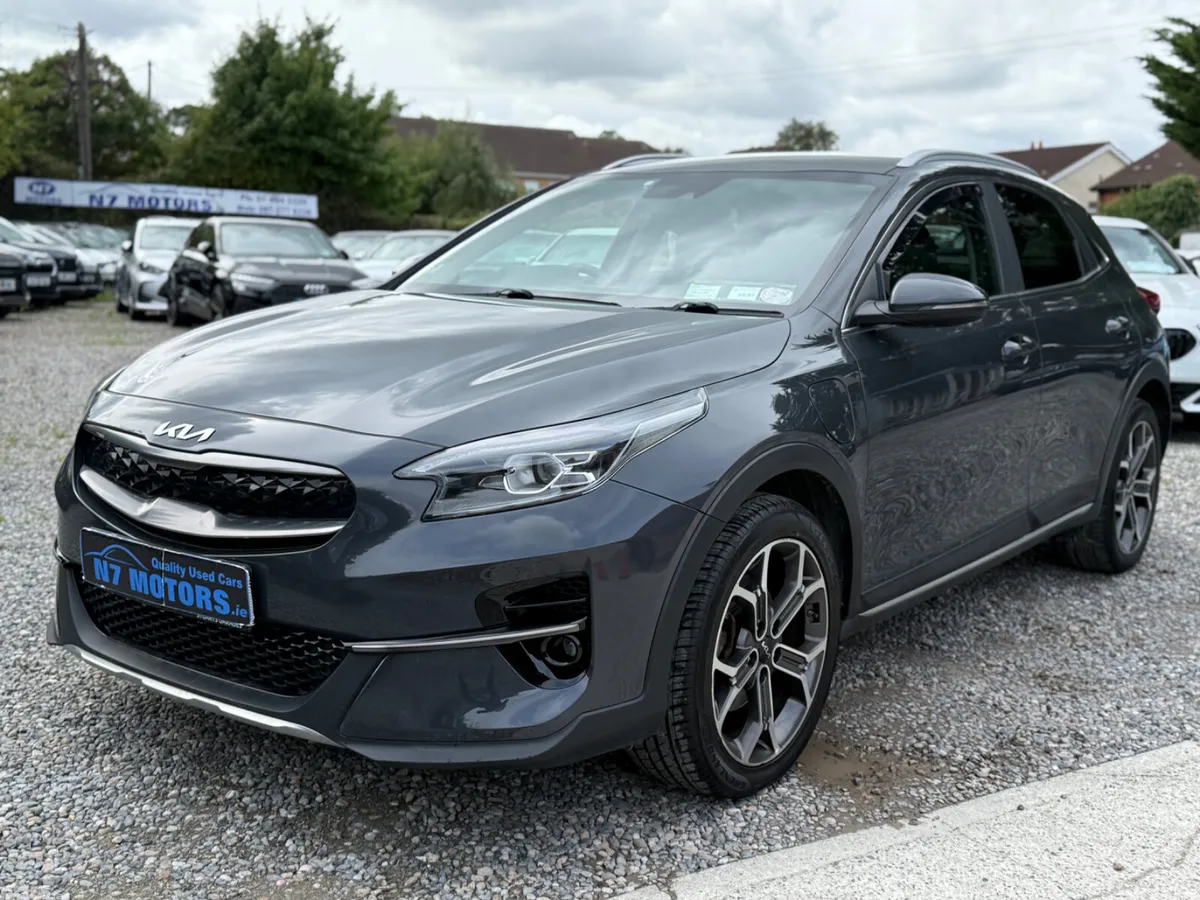 Kia XCeed Hatchback, Petrol Plug-in Hybrid, 2022, Grey