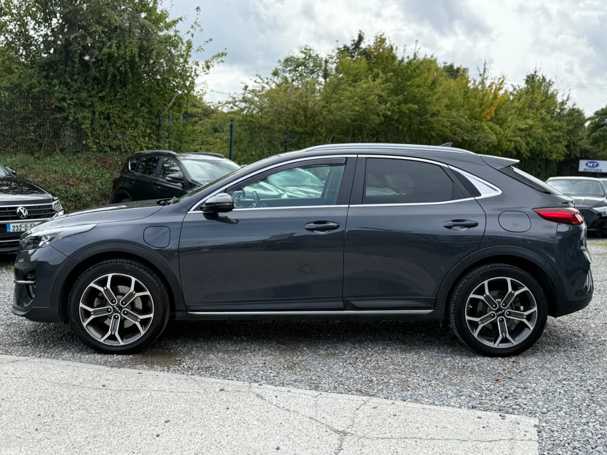 Kia XCeed Hatchback, Petrol Plug-in Hybrid, 2022, Grey