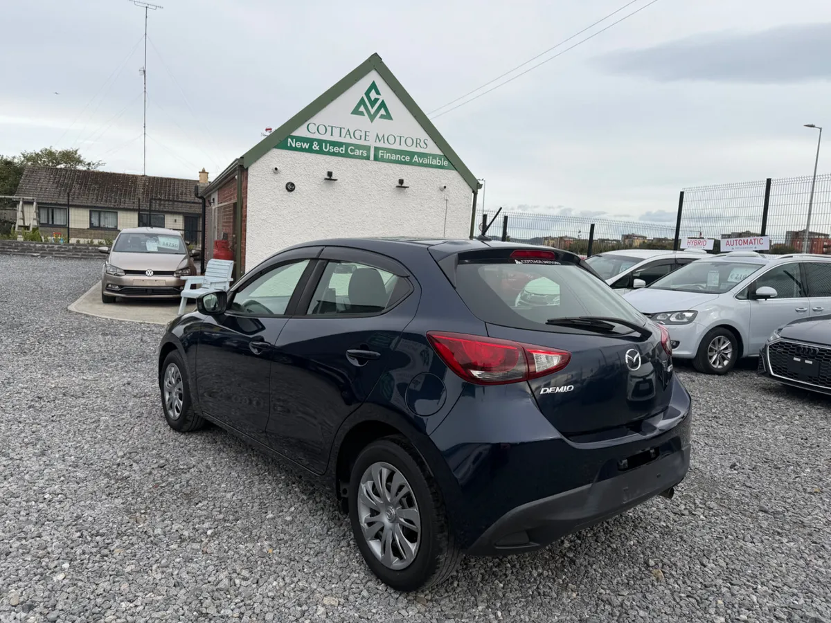 Mazda Demio Hatchback, Petrol, 2015, Blue