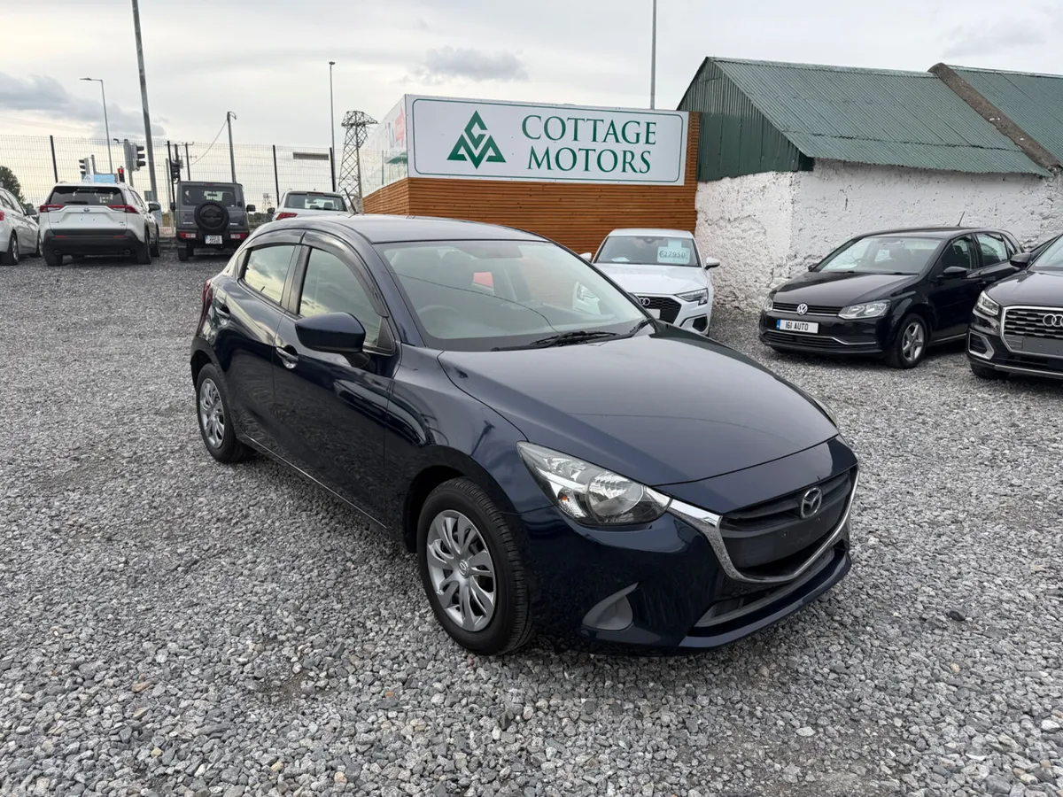 Mazda Demio Hatchback, Petrol, 2015, Blue
