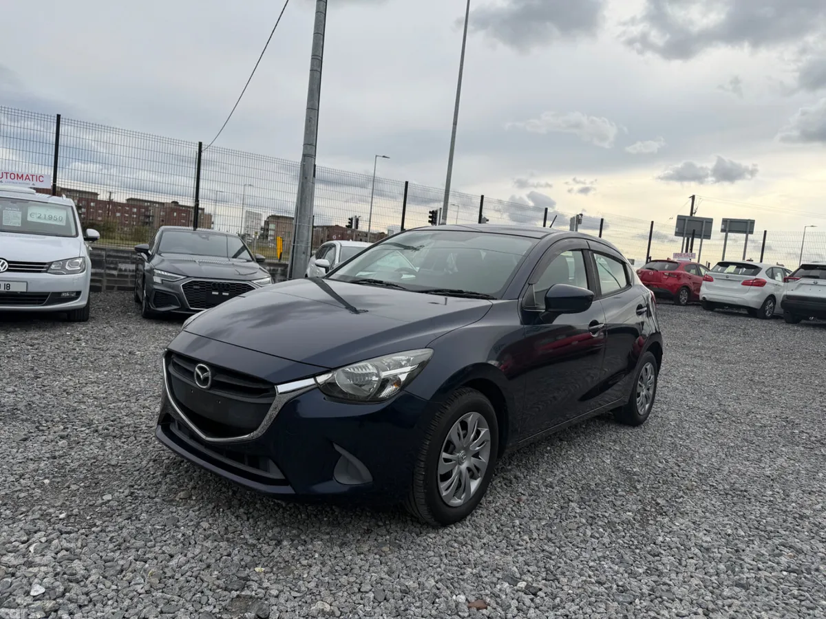 Mazda Demio Hatchback, Petrol, 2015, Blue