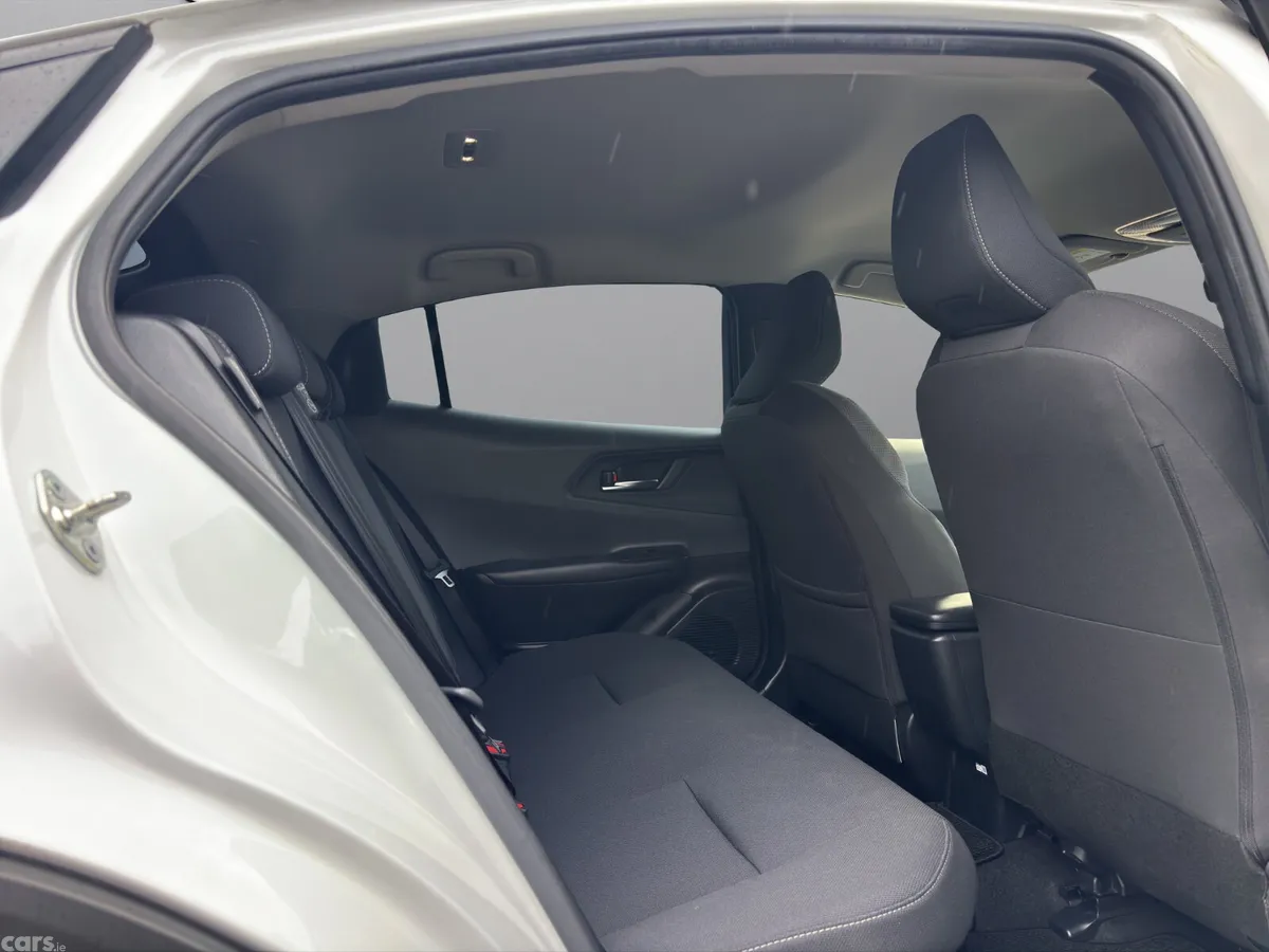 Toyota Prius Saloon, Petrol Hybrid, 2023, White