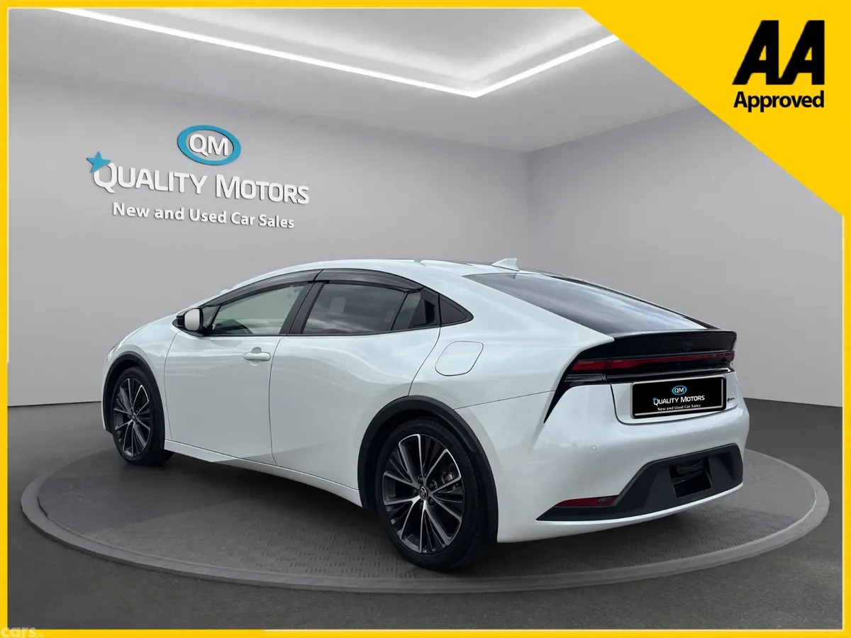 Toyota Prius Saloon, Petrol Hybrid, 2023, White