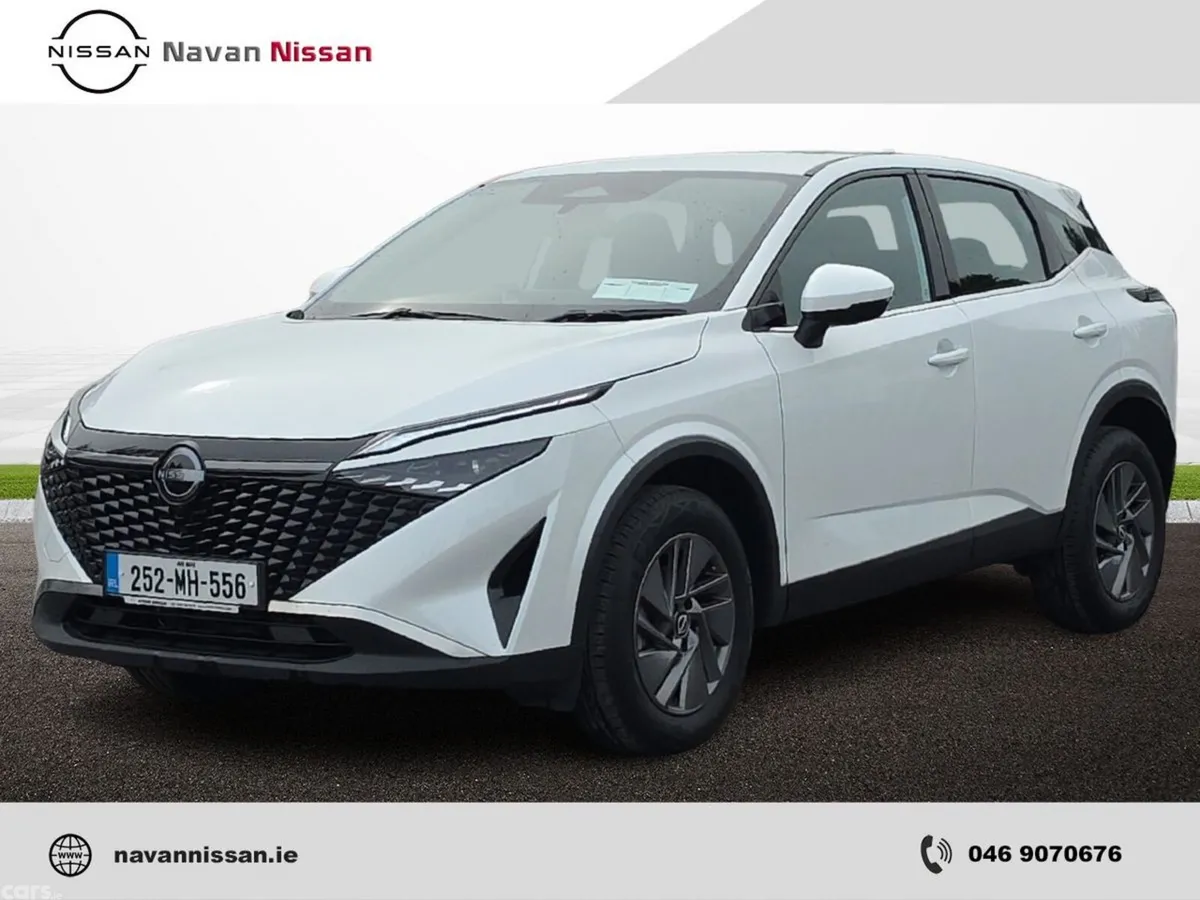 Nissan Qashqai MPV, Petrol, 2025, White