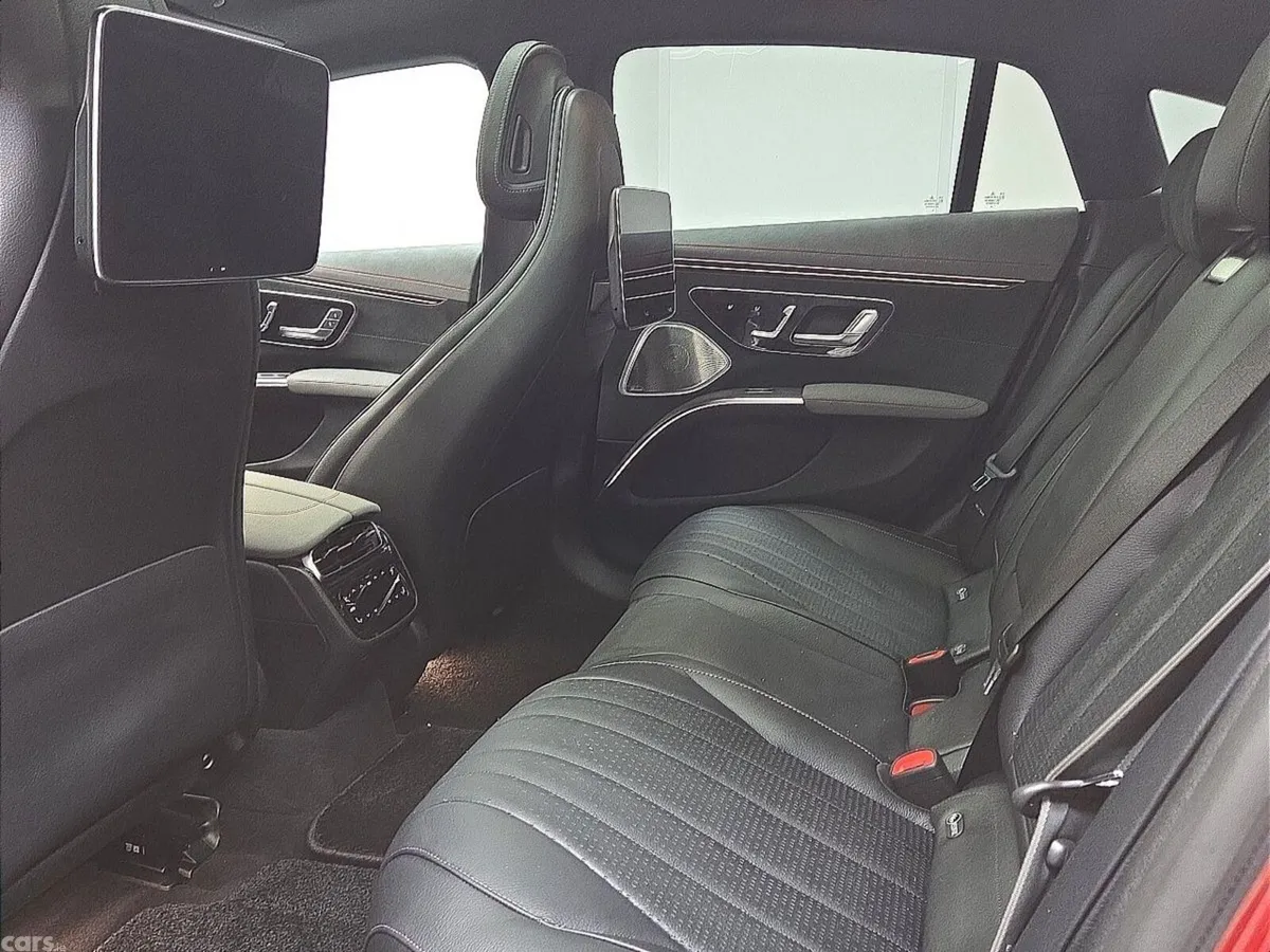 Mercedes-Benz EQS Saloon, Electric, 2023, Red