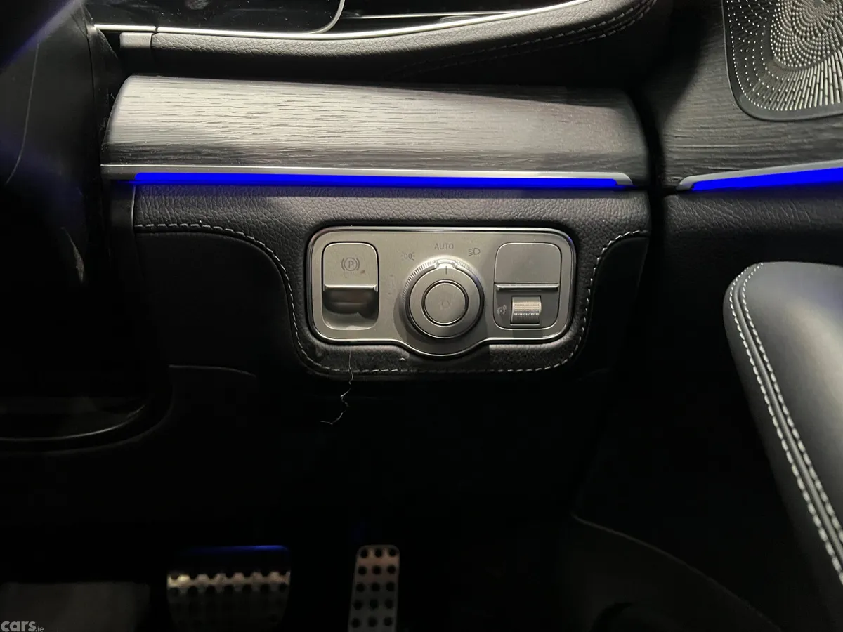 Mercedes-Benz GLE SUV, Diesel Hybrid, 2022, Black
