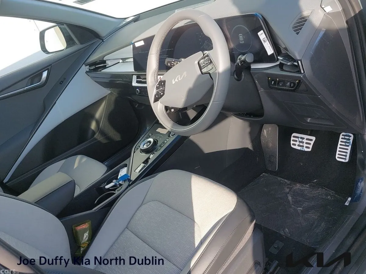 Kia Niro SUV, Electric, 2024, White