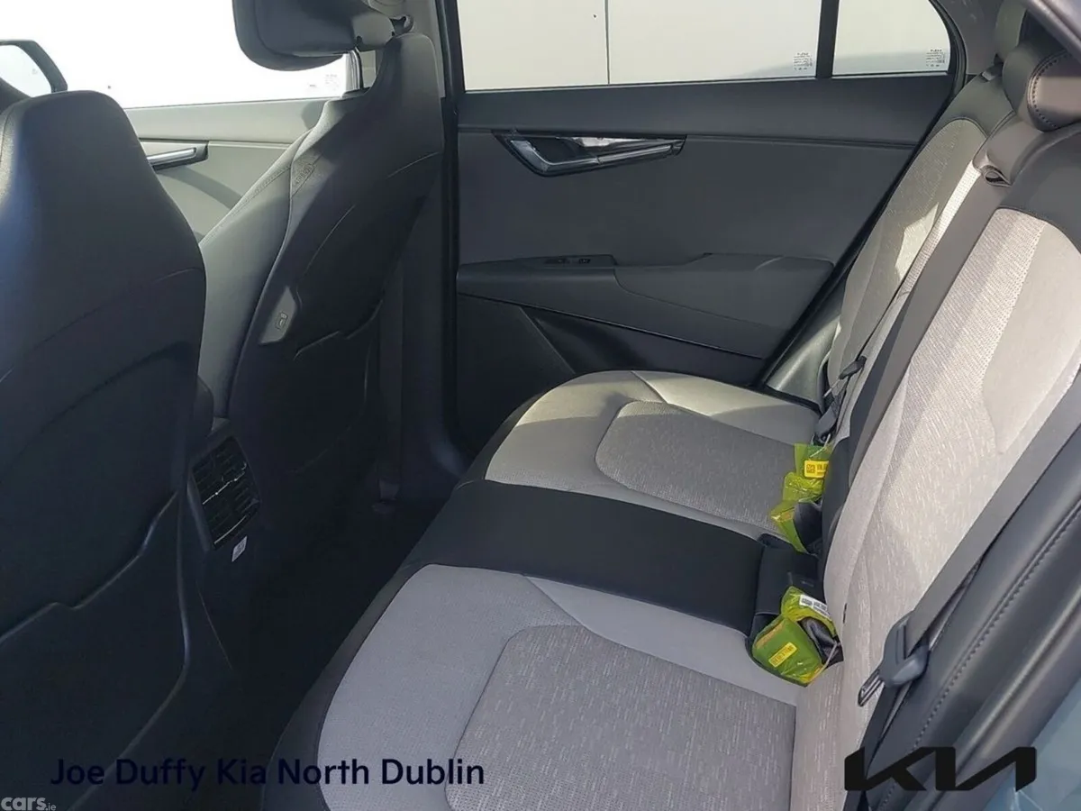 Kia Niro SUV, Electric, 2024, White