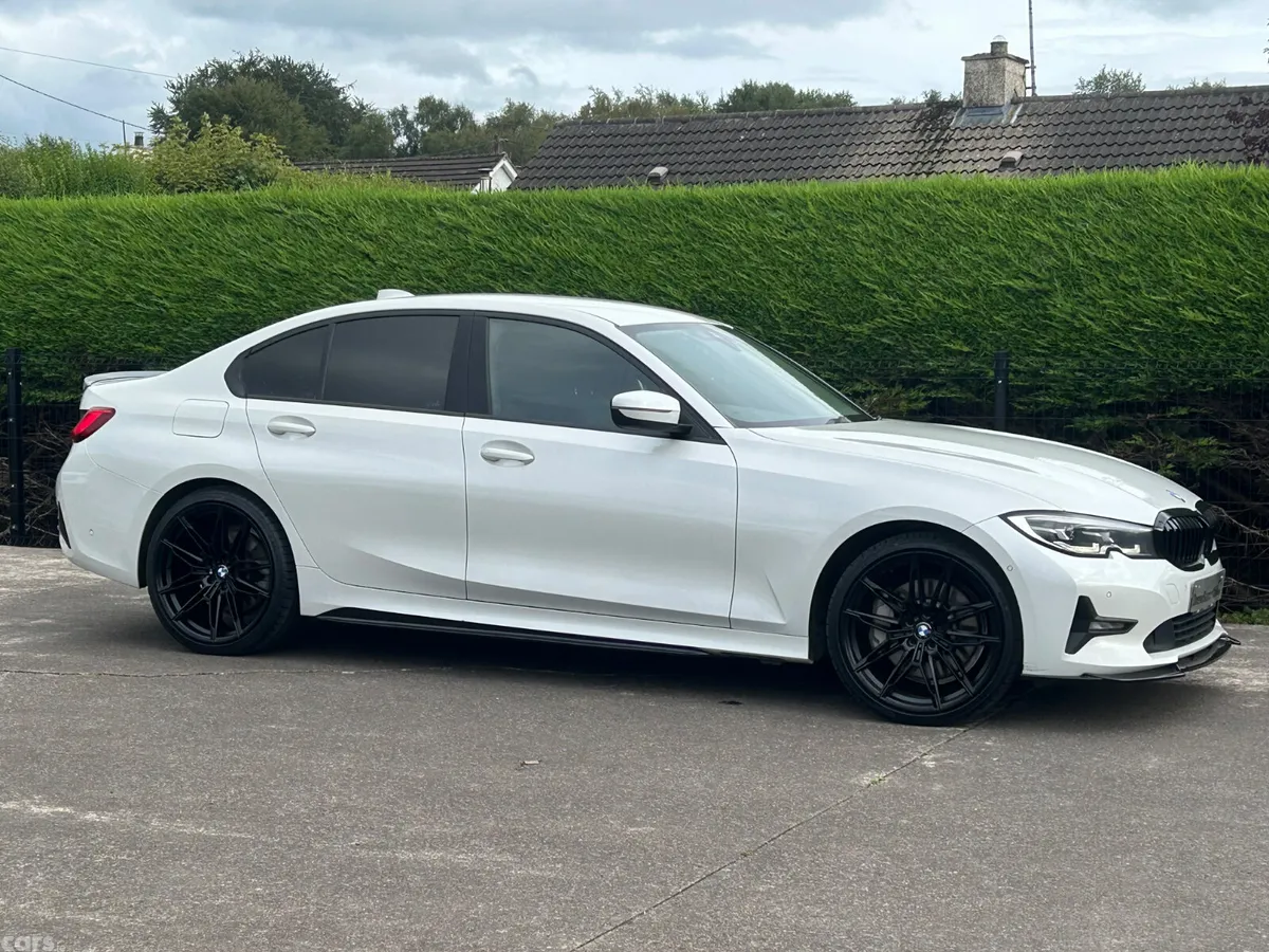 BMW 3-Series Saloon, Petrol Hybrid, 2020, White