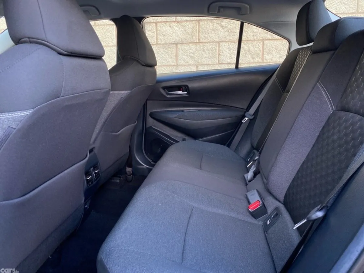 Toyota Corolla Saloon, Petrol Hybrid, 2024, Black