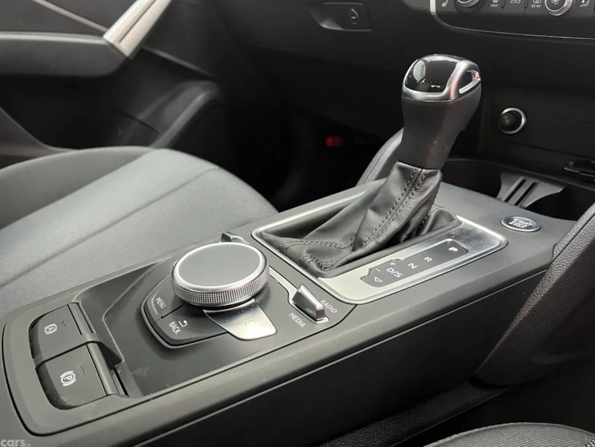 Audi Q2 SUV, Unknown, 2022, White