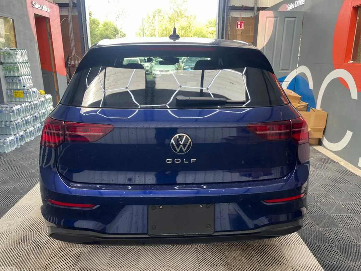 Volkswagen Golf Hatchback, Diesel, 2023, Blue
