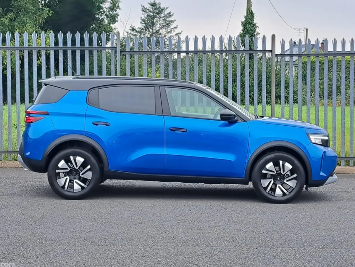 Opel Frontera SUV, Petrol Hybrid, 2027, Blue