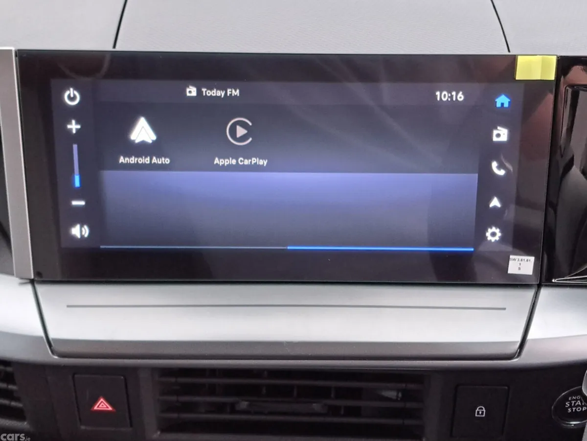 Opel Frontera SUV, Petrol Hybrid, 2027, Blue