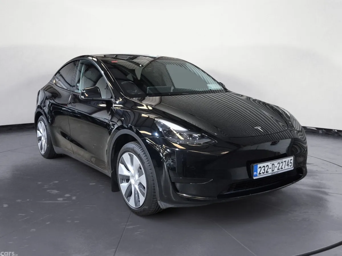 Tesla Model Y MPV, Electric, 2023, Black