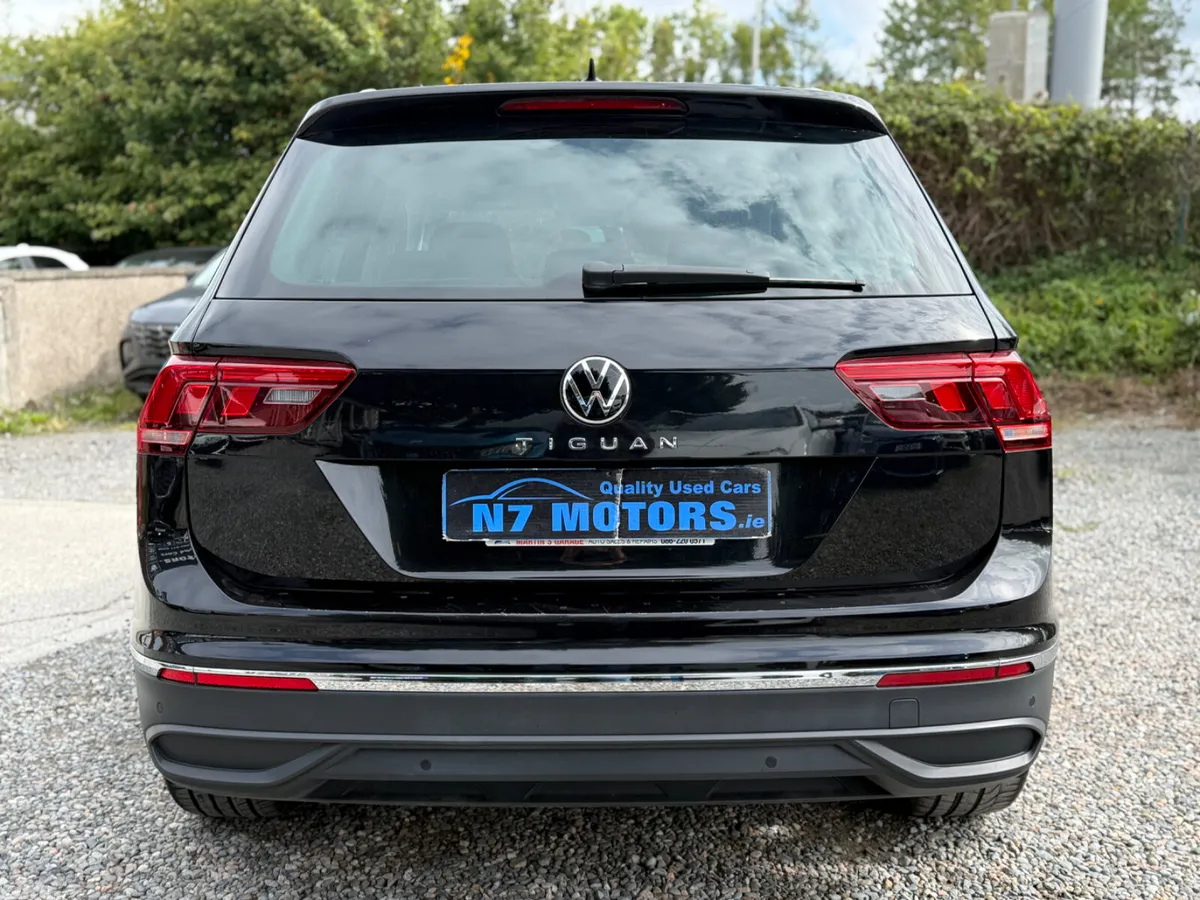 Volkswagen Tiguan SUV, Diesel, 2023, Black