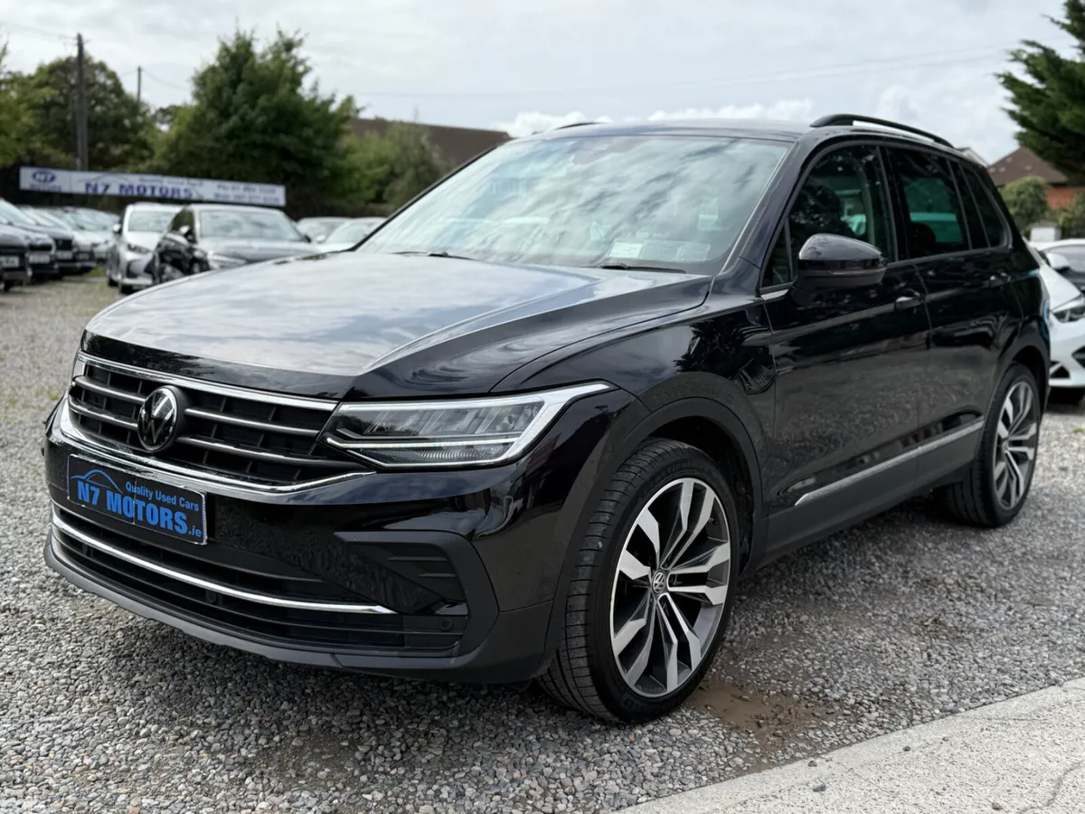 Volkswagen Tiguan SUV, Diesel, 2023, Black