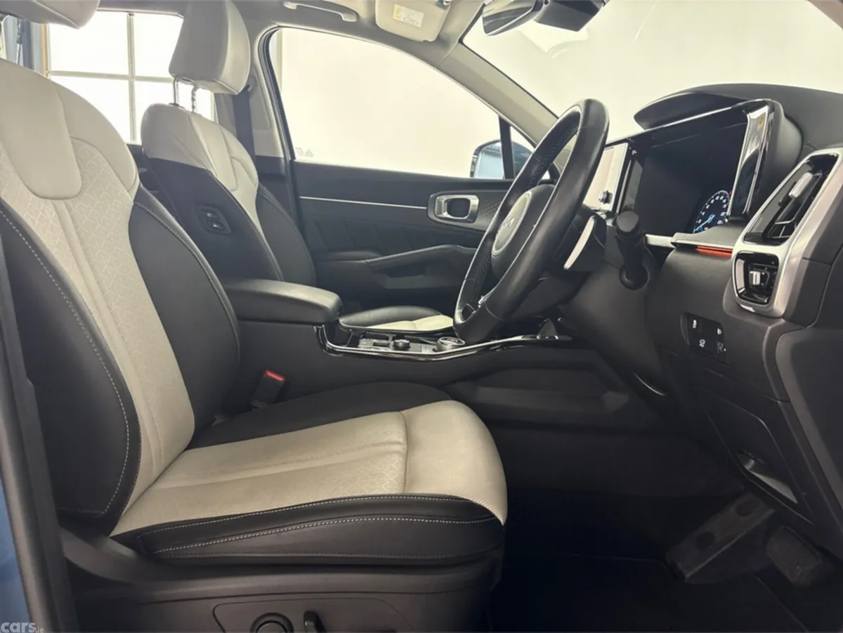 Kia Sorento MPV, Diesel, 2024, Blue