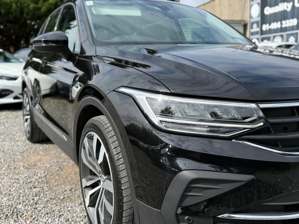 Volkswagen Tiguan SUV, Diesel, 2023, Black