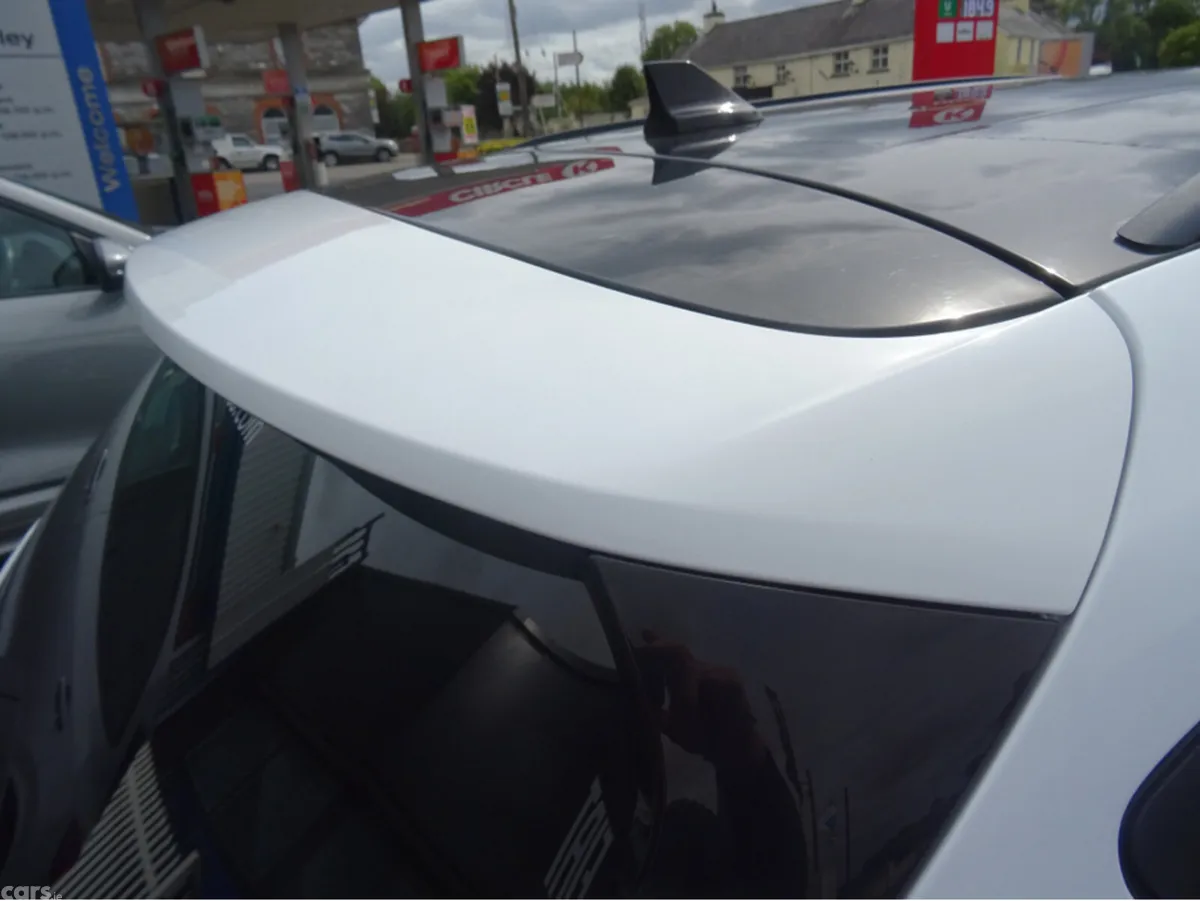 Ford Focus Estate, Petrol, 2021, White