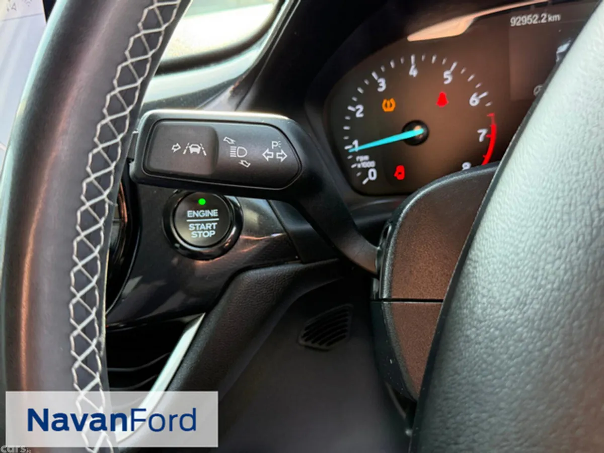 Ford Puma SUV, Petrol Hybrid, 2021, White